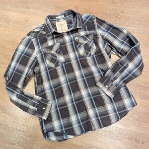 American Eagle Plaid Button Up Shirt